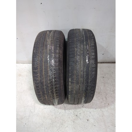 Recambio de neumaticos para land rover freelander 2 (l359) 2.2 td4 4x4 referencia OEM IAM 235/65R17104H  