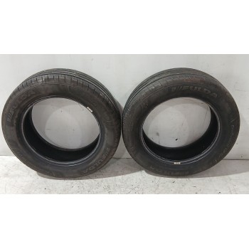 NEUMATICOS 215/60R17 96H 