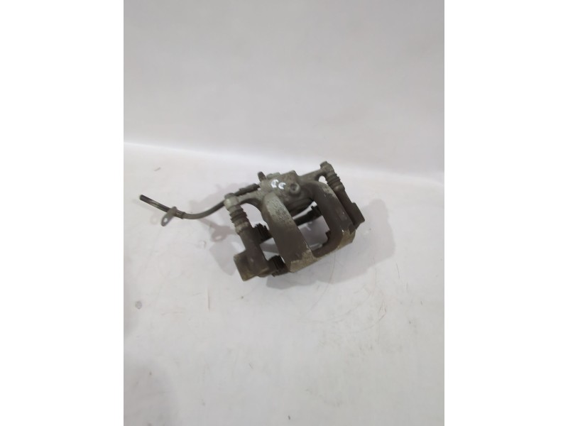 Recambio de pinza de freno delantera derecha para ford puma (j2k, cf7) 1.0 ecoboost referencia OEM IAM L1TC2B302A  