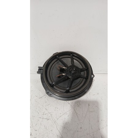 Recambio de altavoz puerta trasera izquierda para ford puma (j2k, cf7) 1.0 ecoboost referencia OEM IAM H1BT18808GB  