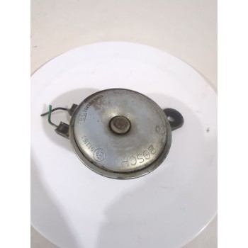 Recambio de claxon para mitsubishi colt vi (z3_a, z2_a) 1.1 (z31a, z32a) referencia OEM IAM MR957449 / E9011163  