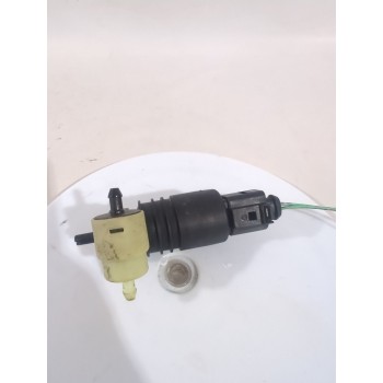 Recambio de bomba limpia para mitsubishi colt vi (z3_a, z2_a) 1.1 (z31a, z32a) referencia OEM IAM 8260A021  