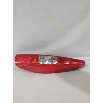 Recambio de piloto trasero derecho para mitsubishi colt vi (z3_a, z2_a) 1.1 (z31a, z32a) referencia OEM IAM 8330A234  