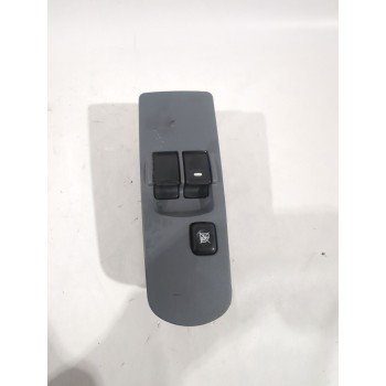 Recambio de mando elevalunas delantero izquierdo para mitsubishi colt vi (z3_a, z2_a) 1.1 (z31a, z32a) referencia OEM IAM 8608A0