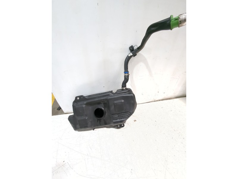 Recambio de deposito combustible para mitsubishi colt vi (z3_a, z2_a) 1.1 (z31a, z32a) referencia OEM IAM MN120203  