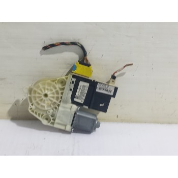 Recambio de motor elevalunas delantero izquierdo para citroën c4 sedan collection referencia OEM IAM 9647441480  