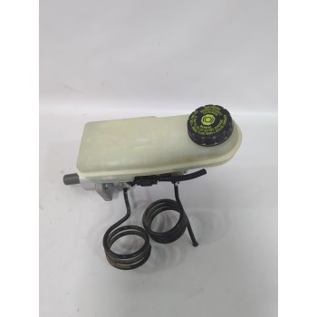 BOMBA FRENO 4625A047 / 32067272D 