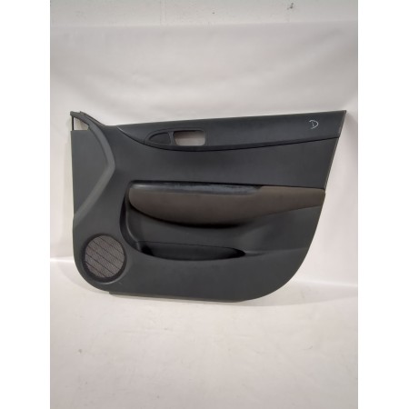 Recambio de guarnecido puerta delantera derecha para hyundai i20 i (pb, pbt) 1.2 referencia OEM IAM 823601J010  