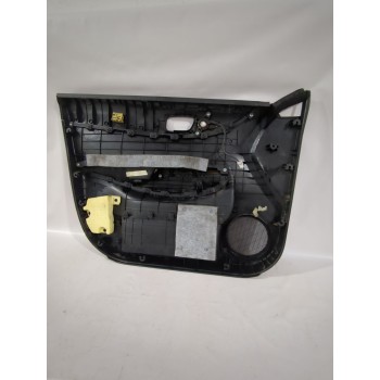 Recambio de guarnecido puerta delantera derecha para hyundai i20 i (pb, pbt) 1.2 referencia OEM IAM 823601J010  