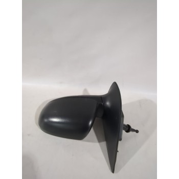 Recambio de retrovisor izquierdo para hyundai i20 i (pb, pbt) 1.2 referencia OEM IAM 20022001 / E4022889  