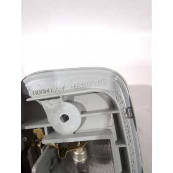Recambio de luz interior para peugeot 4007 (vu_, vv_) 2.2 hdi referencia OEM IAM MR190205  