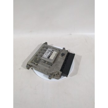 Recambio de centralita motor uce para hyundai i20 i (pb, pbt) 1.2 referencia OEM IAM 9001040380KD / 3911003256  