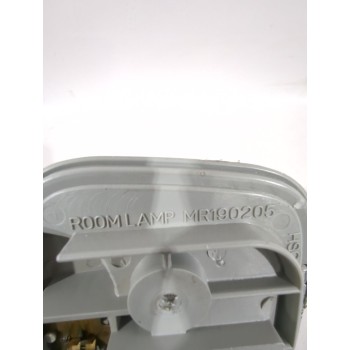 Recambio de luz interior para peugeot 4007 (vu_, vv_) 2.2 hdi referencia OEM IAM MR190205  
