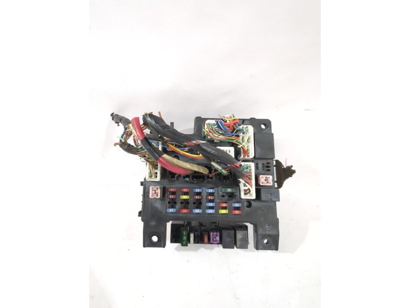 Recambio de caja reles / fusibles para peugeot 4007 (vu_, vv_) 2.2 hdi referencia OEM IAM 8637A318  