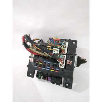 Recambio de caja reles / fusibles para peugeot 4007 (vu_, vv_) 2.2 hdi referencia OEM IAM 8637A318  