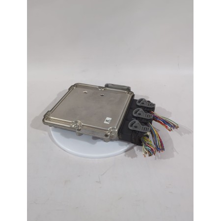 Recambio de centralita motor uce para peugeot 4007 (vu_, vv_) 2.2 hdi referencia OEM IAM 9663757980 / 0281013666  