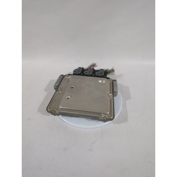 Recambio de centralita motor uce para peugeot 4007 (vu_, vv_) 2.2 hdi referencia OEM IAM 9663757980 / 0281013666  