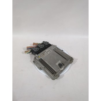 Recambio de centralita motor uce para peugeot 4007 (vu_, vv_) 2.2 hdi referencia OEM IAM 9663757980 / 0281013666  