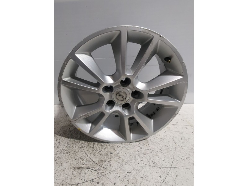 Recambio de llanta para opel zafira / zafira family b (a05) 1.9 cdti (m75) referencia OEM IAM 13120652  