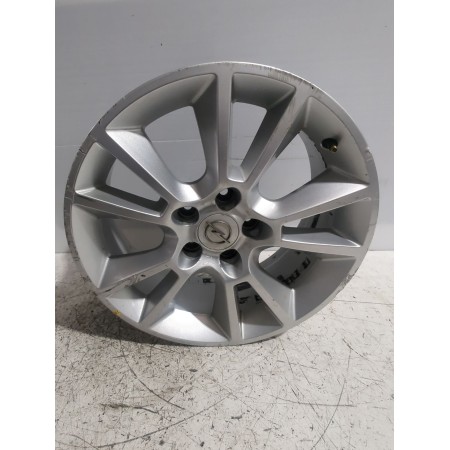 Recambio de llanta para opel zafira / zafira family b (a05) 1.9 cdti (m75) referencia OEM IAM 13120652  