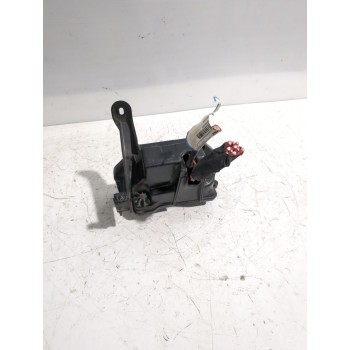 Recambio de caja reles / fusibles para smart forfour hatchback (453) electric drive / eq (453.091) referencia OEM IAM 4535400050