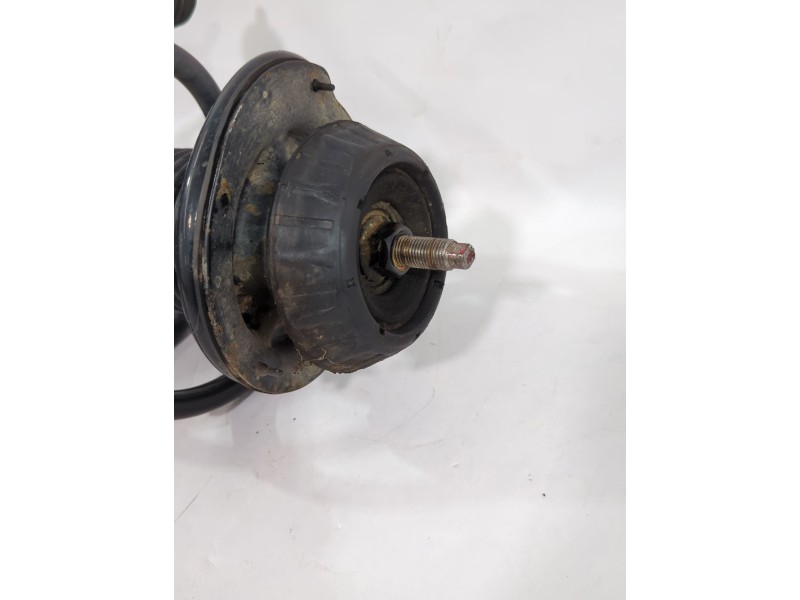 Recambio de amortiguador delantero izquierdo para hyundai i20 i (pb, pbt) 1.2 referencia OEM IAM 546504P000  