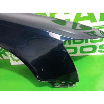 Recambio de aleta delantera derecha para audi a6 berlina (4f2) 2.4 referencia OEM IAM 4F0821104A  