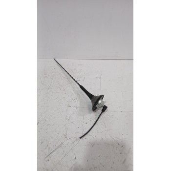 Recambio de antena para hyundai i20 i (pb, pbt) 1.2 referencia OEM IAM 962201J100  
