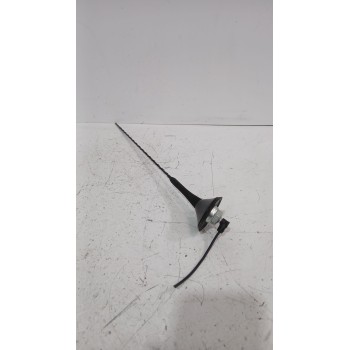Recambio de antena para hyundai i20 i (pb, pbt) 1.2 referencia OEM IAM 962201J100  
