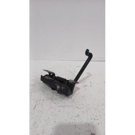 Recambio de cerradura capo para hyundai i20 i (pb, pbt) 1.2 referencia OEM IAM 811301J000  