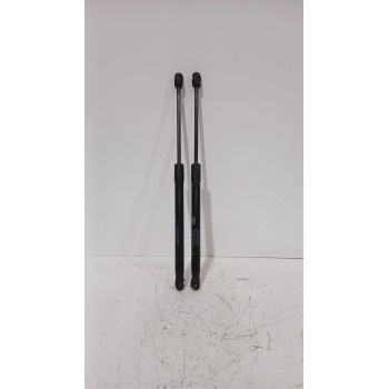 Recambio de amortiguadores maletero / porton para hyundai i20 i (pb, pbt) 1.2 referencia OEM IAM 817804P000  