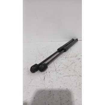 Recambio de amortiguadores maletero / porton para hyundai i20 i (pb, pbt) 1.2 referencia OEM IAM 817804P000  