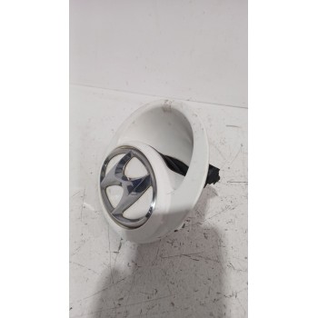 Recambio de maneta exterior porton para hyundai i20 i (pb, pbt) 1.2 referencia OEM IAM 817211J020  