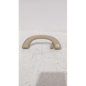 ASIDERO TECHO TRASERO IZQUIERDO A2118100051 