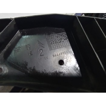 Recambio de refuerzo paragolpes delantero para citroën c4 sedan collection referencia OEM IAM 9646895580  