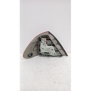 Recambio de piloto trasero derecho para mercedes-benz clase e (w211) e 280 cdi (211.020) referencia OEM IAM A2118202664  