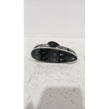 MANDO ELEVALUNAS DELANTERO IZQUIERDO A2118213679 