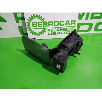 Recambio de tapa exterior combustible para renault scenic ii 1.5 dci diesel referencia OEM IAM 8200139543  