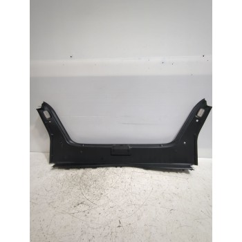 Recambio de moldura para mercedes-benz clase e (w211) e 280 cdi (211.020) referencia OEM IAM A2116900641  