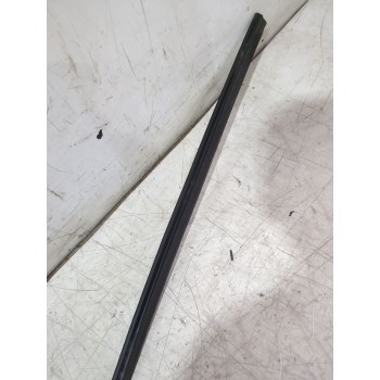 Recambio de moldura para mercedes-benz clase e (w211) e 280 cdi (211.020) referencia OEM IAM A1676903804/A1173R  