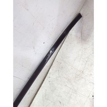 Recambio de moldura para mercedes-benz clase e (w211) e 280 cdi (211.020) referencia OEM IAM A167690380 / A1173L  