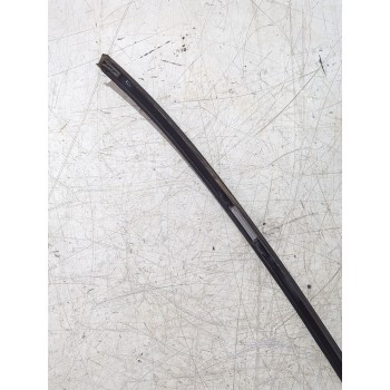 Recambio de moldura para mercedes-benz clase e (w211) e 280 cdi (211.020) referencia OEM IAM A167690380 / A1173L  