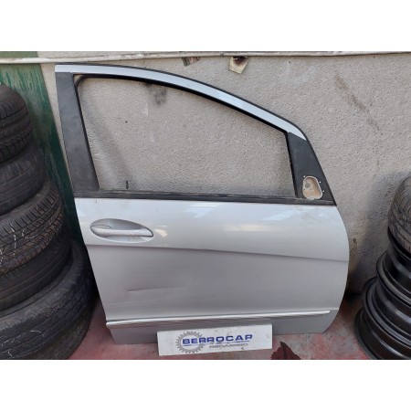 Recambio de puerta delantera derecha para mercedes-benz clase a (w169) 1.7 cat referencia OEM IAM A1697202205  