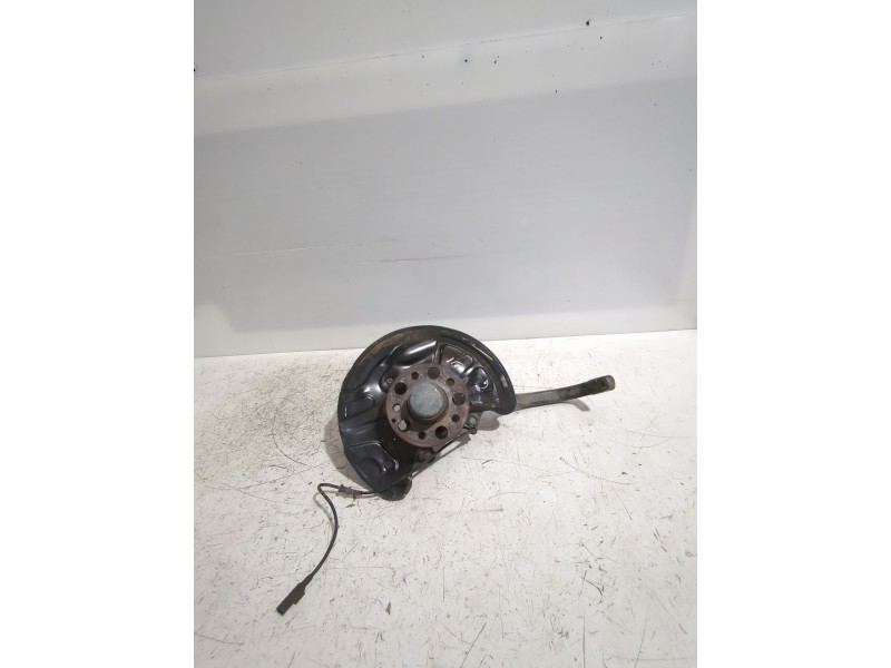 Recambio de mangueta delantera izquierda para mercedes-benz clase e (w211) e 280 cdi (211.020) referencia OEM IAM 2113306420  