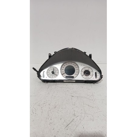 Recambio de cuadro instrumentos para mercedes-benz clase e (w211) e 280 cdi (211.020) referencia OEM IAM A2115406248  