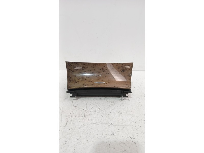 Recambio de cenicero para mercedes-benz clase e (w211) e 280 cdi (211.020) referencia OEM IAM A2116802852  