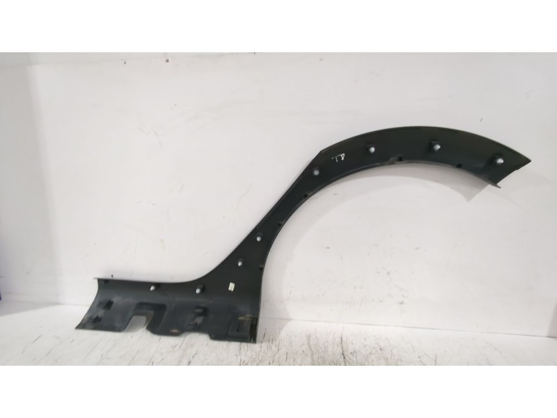 Recambio de aletin trasero derecho para dacia sandero ii (b8_) 1.5 dci referencia OEM IAM 788A27813R  