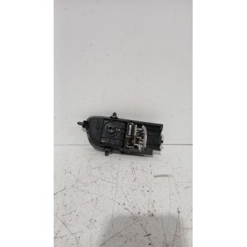 Recambio de maneta interior trasera izquierda para hyundai i20 i (pb, pbt) 1.2 referencia OEM IAM 826101J000  