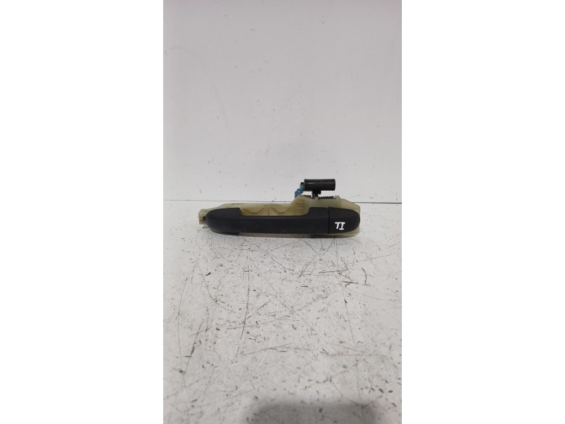 Recambio de maneta exterior trasera izquierda para hyundai i20 i (pb, pbt) 1.2 referencia OEM IAM 826511J000CA  