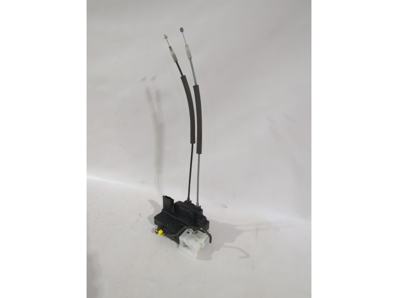 Recambio de cerradura puerta delantera izquierda para hyundai i20 i (pb, pbt) 1.2 referencia OEM IAM 813101J030 / A045035  